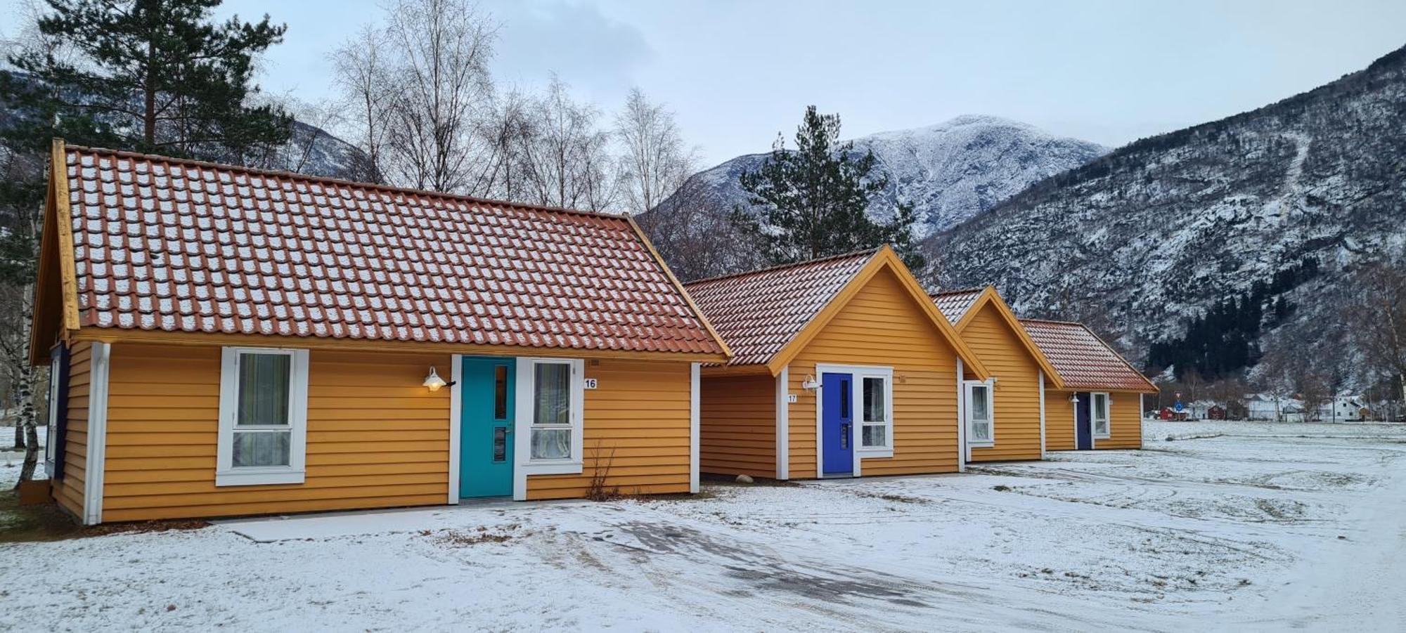 Laerdal Ferie- Og Fritidspark Lærdalsøyri Esterno foto
